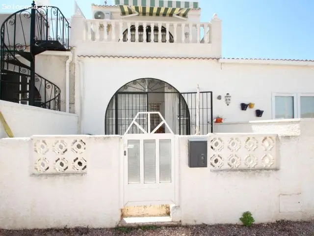 Bungalow en Torrevieja cerca de la playa