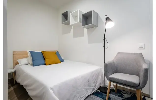 Habitacion Doble en Plaza Catalunya - Apartamento de Diseno