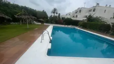Planta Baja con Jardin Privado en Jardines de Sotogrande