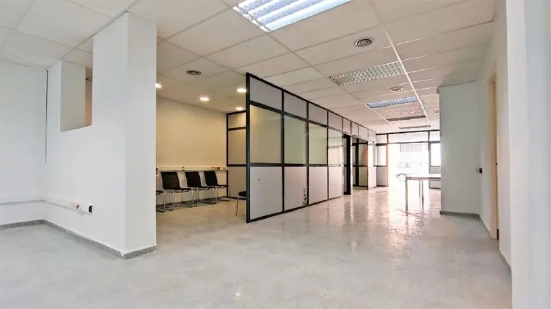 Venta Local Comercial Sant Fruitos de Bages