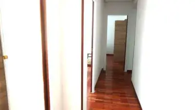 Alquiler de Habitaciones Dobles para Trabajadores en Piso Reformado