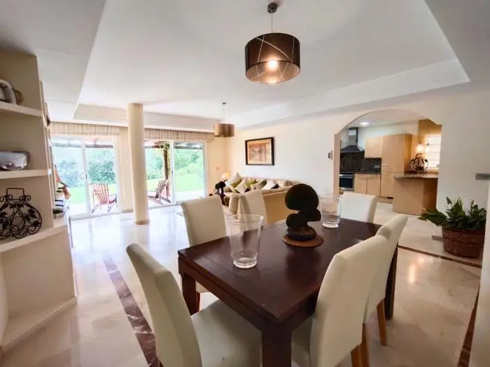 Apartamento 3 Dormitorios San Roque Club Jardin Privado