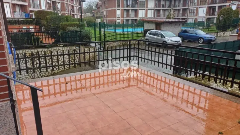Piso en Venta Ramales de la Victoria Planta Baja con Patio y Terraza