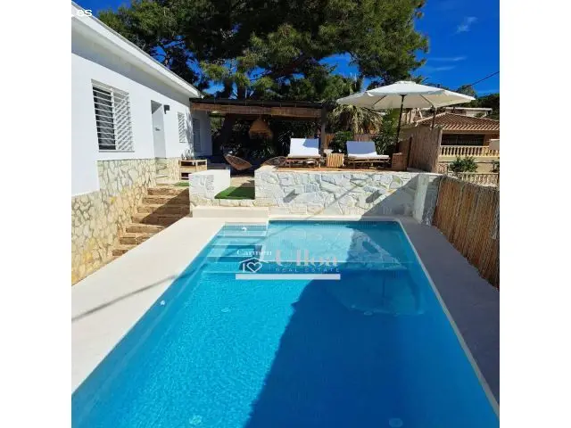Chalet con Licencia Turistica y Vistas al Mar en El Campello