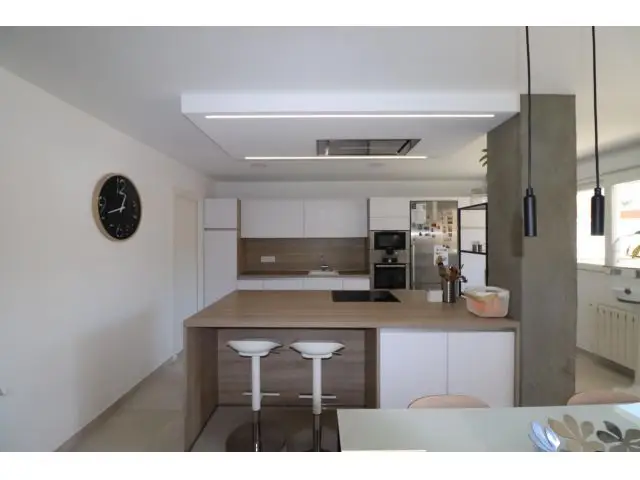 Bungalow con Piscina en Avenida de Ronda