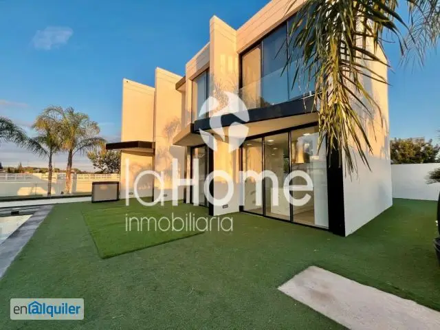 Alquiler Casa Amueblada Moderna Montesano Piscina 4 Habitaciones