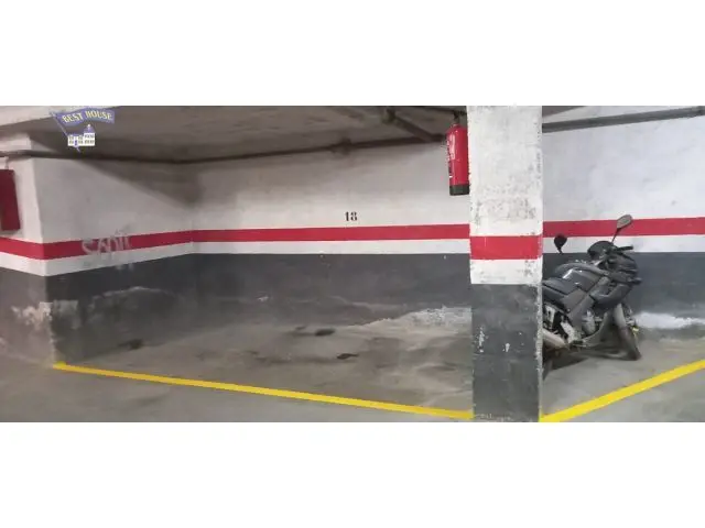 Plazas Parking Motos Economicas Bien Ubicadas