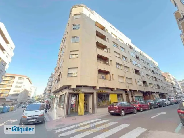 Alquiler piso amueblado Vidal - barrio blanco