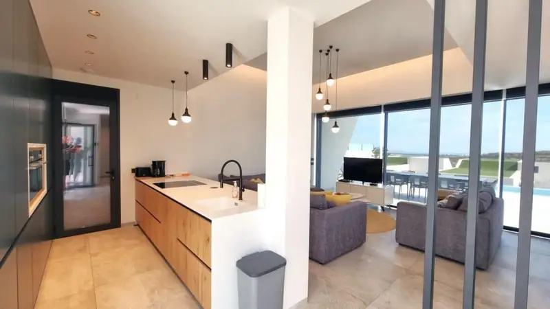 Villa en Rojales Alicante con Piscina Privada y 4 Dormitorios