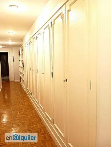 Alquiler Piso Amueblado 4 Dormitorios Centro Ascensor
