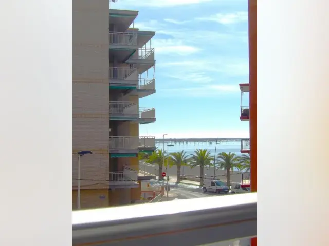 Apartamento 3 Dormitorios Lo Pagan Primera Linea de Playa