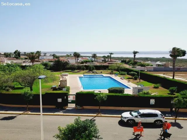 Chalet en Torrevieja con Vistas a las Salinas 6 Dormitorios Jardin 580m2