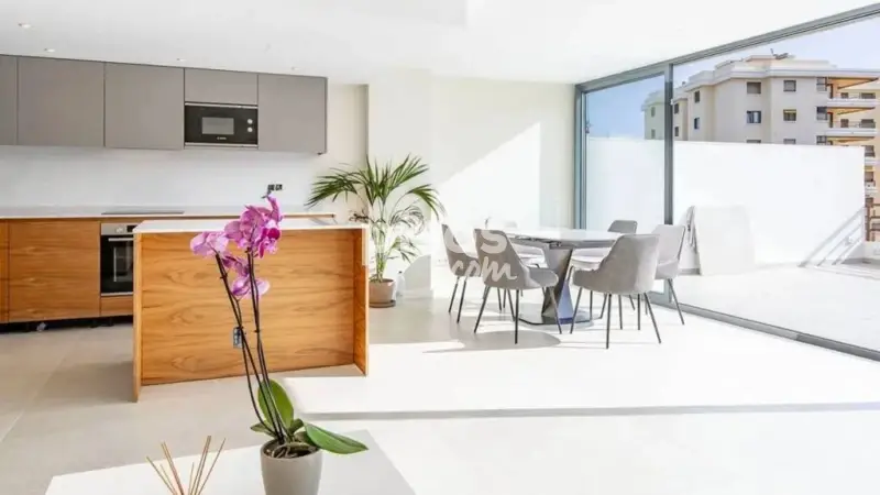 Apartamento en Venta Portals Nous con Vistas al Mar