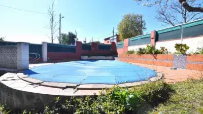 Chalet en Can Gorgs II: Ideal para 2 Familias