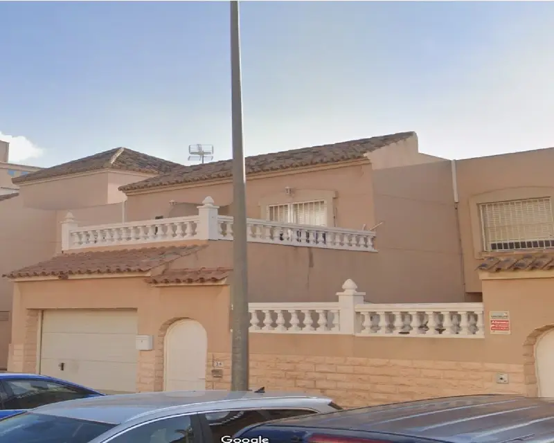 Casa Unifamiliar 115m2 4 Dorm 2 Baños Huércal de Almería