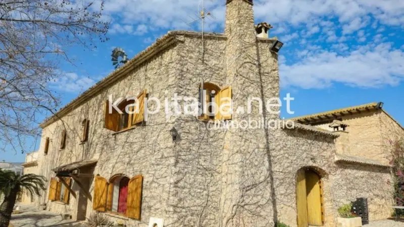 Masia Rustica en Venta Montesa