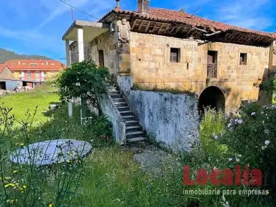 Casona Indiana en Villabanez Cantabria Chalet Piedra 330m2