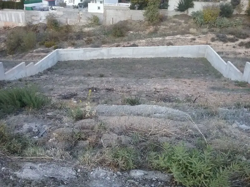 Venta Parcela en La Zubia con Vistas a Sierra Nevada