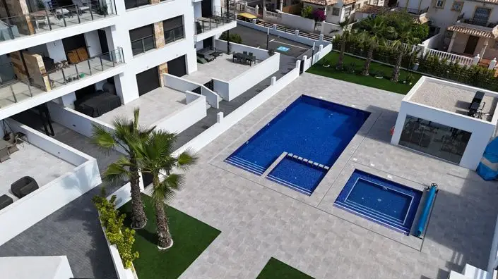 Atico en venta en La Zenia 2 dormitorios