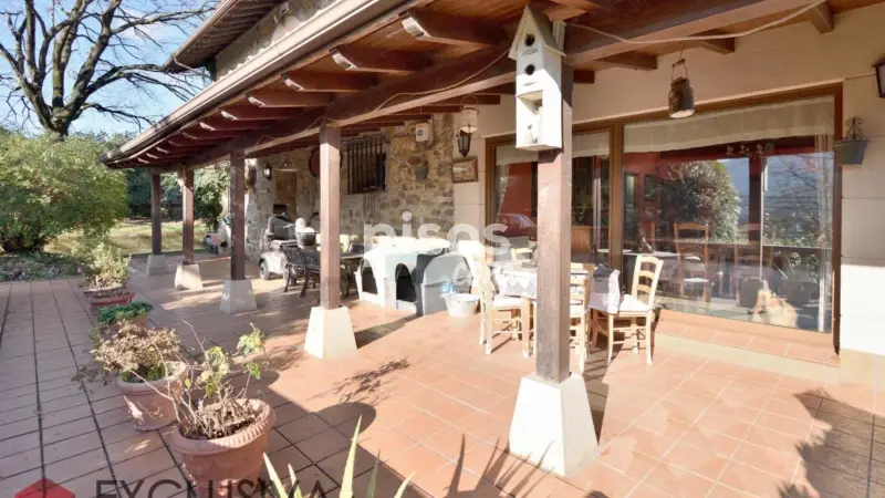 Casa en venta San Miguel 3000m2 jardin