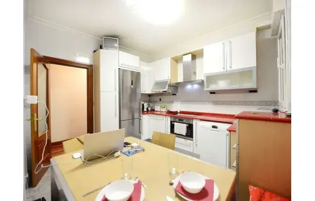 Alquiler Habitaciones Bilbao Santutxu Apartamento Moderno 4 Dormitorios