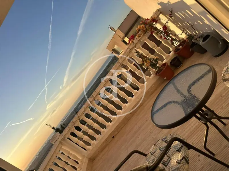 Chalet en Alquiler Sagunto con Vistas al Mar y Piscina