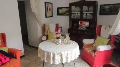 Casa adosada en venta en Calle Conquistadores, 16