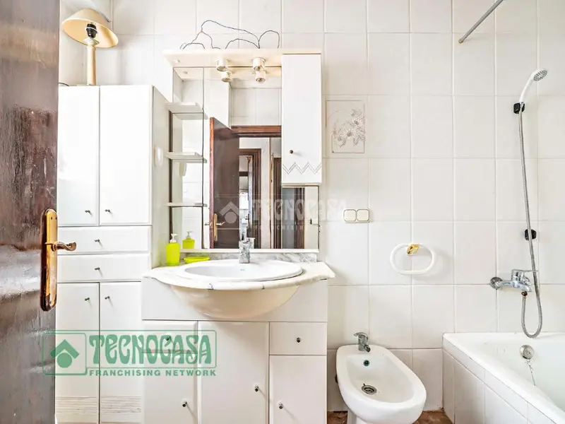 Piso en venta en El Ejido 3 habitaciones 80m2