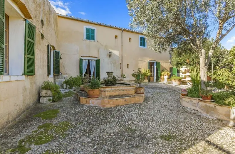 Casa en venta en Muro Mallorca con vistas panoramicas