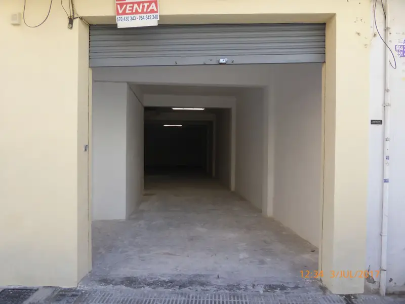 Venta Local Comercial 185m2 Capuchinos Castellon