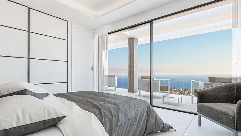 Villa de Lujo con Piscina Privada y Vistas al Mar en Torrevieja