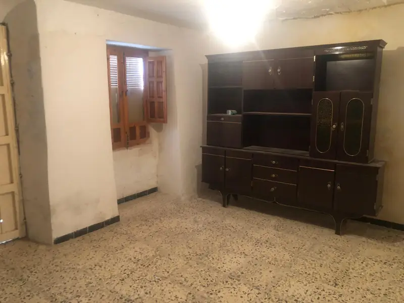 Casa Rural 4 Dormitorios para Reformar Cuevas Bajas