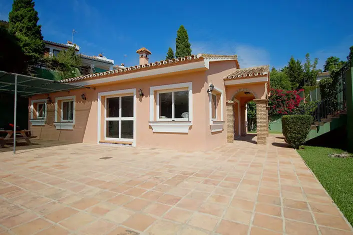 Villa 5 Dormitorios en Mijas Costa