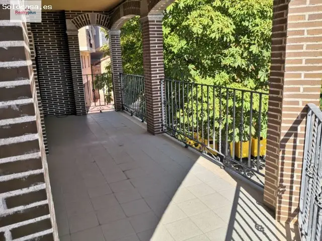 Edificio Residencial en Candeleda 664m2 con Ascensor