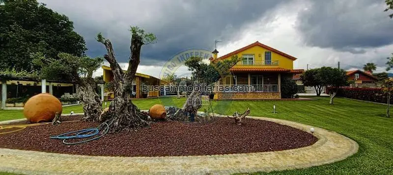 Chalet en venta Tui 4 habitaciones 2 baños jardin amplio