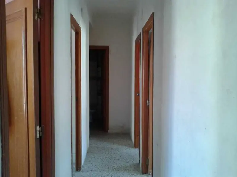Piso en venta en Almansa 87 m2 2 habitaciones