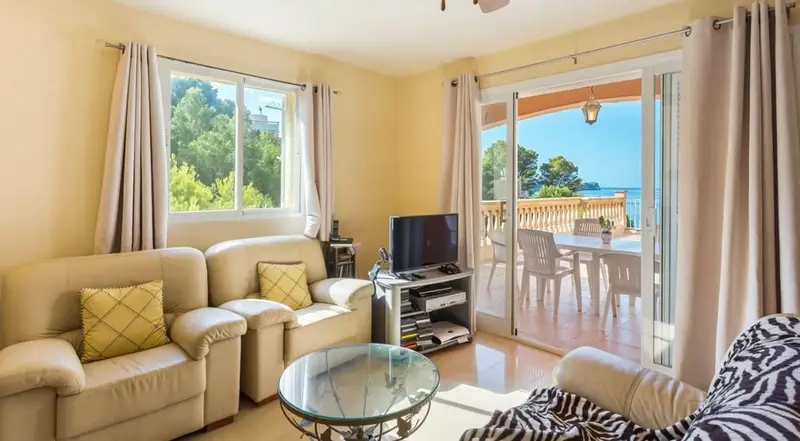 Villa en Costa de la Calma Mallorca con Vistas al Mar