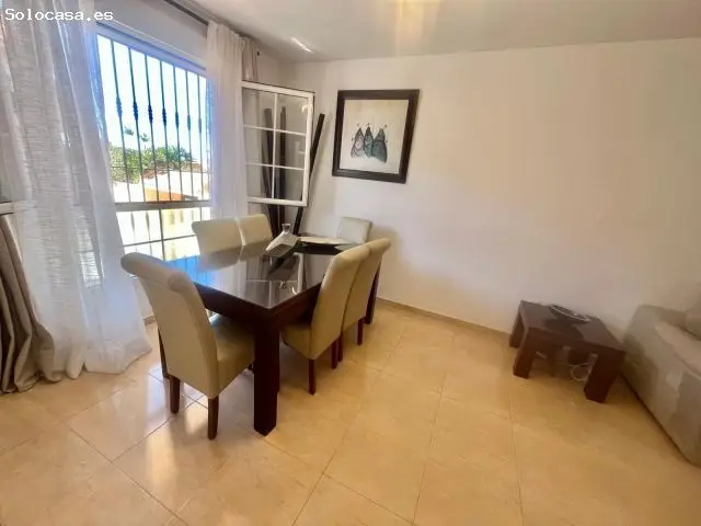 Triplex Adosado en Aguadulce con Vistas al Mar