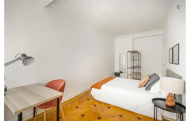 Apartamento 12 Habitaciones Madrid Coliving Alquiler
