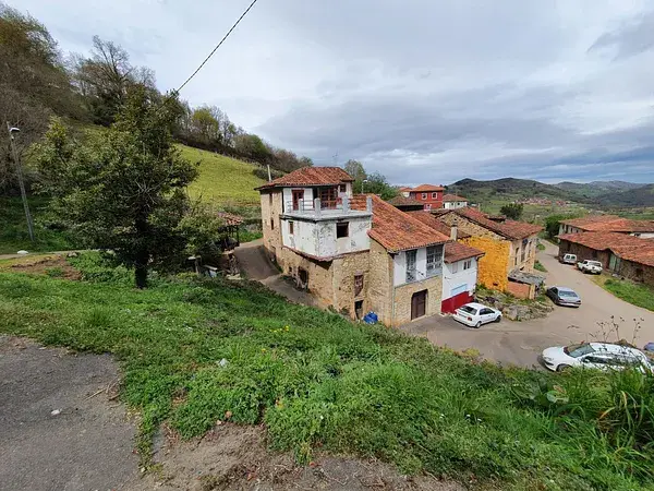 Casa en Grado Asturias 3 dormitorios 1 baño Finca 227m2