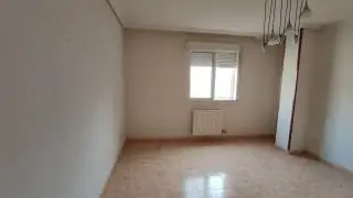 Piso 93m2 2 habitaciones Valladolid terraza