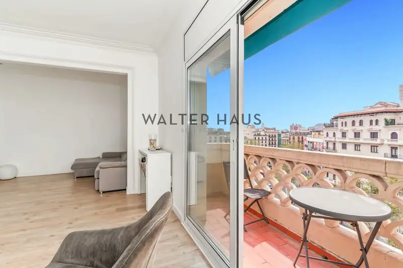 Piso reformado en venta Dreta Eixample Barcelona 169m2