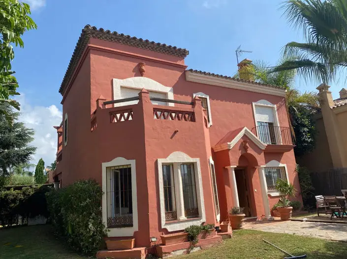 Villa 3 Dormitorios Cancelada Piscina Jacuzzi