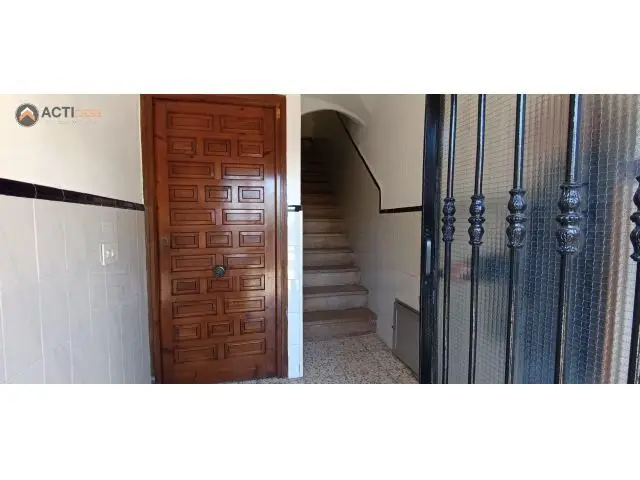 Casa Antigua con Vistas a la Montana Dos Viviendas