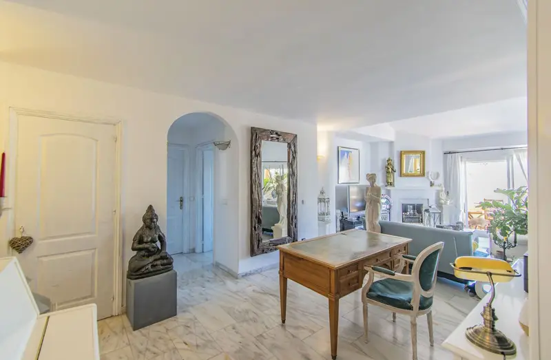 Apartamento 3 Dormitorios Calahonda Costa del Sol