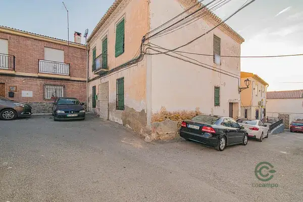 Casa Histórica en Otura cerca de Granada  Ideal para Reformar