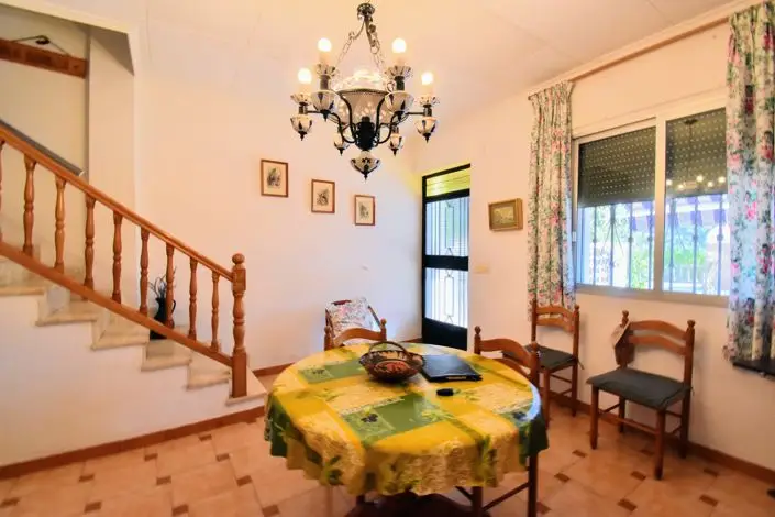 Villa de 3 Dormitorios en Venta La Barraca D Aigues Vives