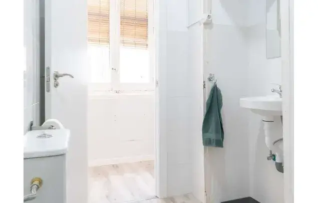 Alquiler Apartamento 220m2 Madrid 12 habitaciones 4 banos