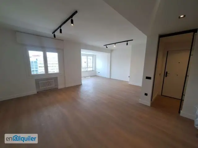 Atico en Alquiler Chamartin 3 Dormitorios 2 Baños Terraza