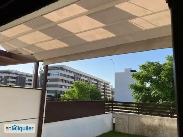 Chalet Adosado de Lujo en Residencial La Mina Madrid